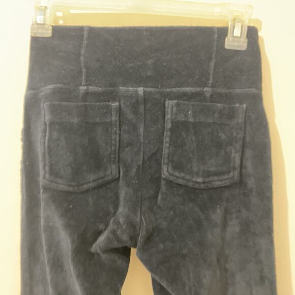 Athleta Black Velvet Velour Leggings Pointe Leg Pockets Womens Size Small - Picture 3 of 6